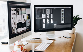 小妹妹穿着“小号裤”，效果出乎意料